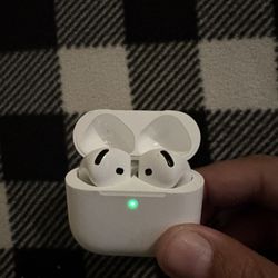 Apple AirPods 4th Generation