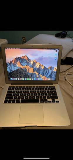 Apple MacBook Air 13- inch