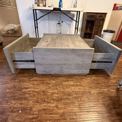 Little Storage Coffee Table With Pull Out Drawers