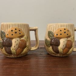 Arnels Mushroom Mug Cup Coffee Tea MCM Ceramic Tan Beige Signed Vintage Set Pair