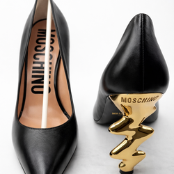 Authentic Moschino heels - Size 40 - new with box.