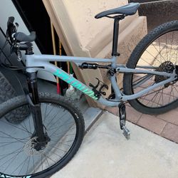 2022 Specialized Epic EVO Mountain Bike W/ Upgrades 