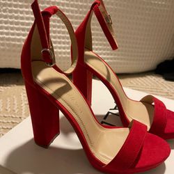 New Red. Heels 6.5 