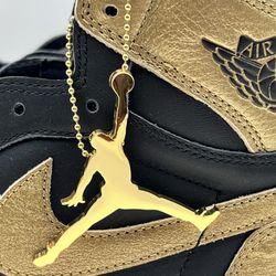 AIR JORDAN 1 BLACK / METALLIC GOLD BRAND NEW DS
