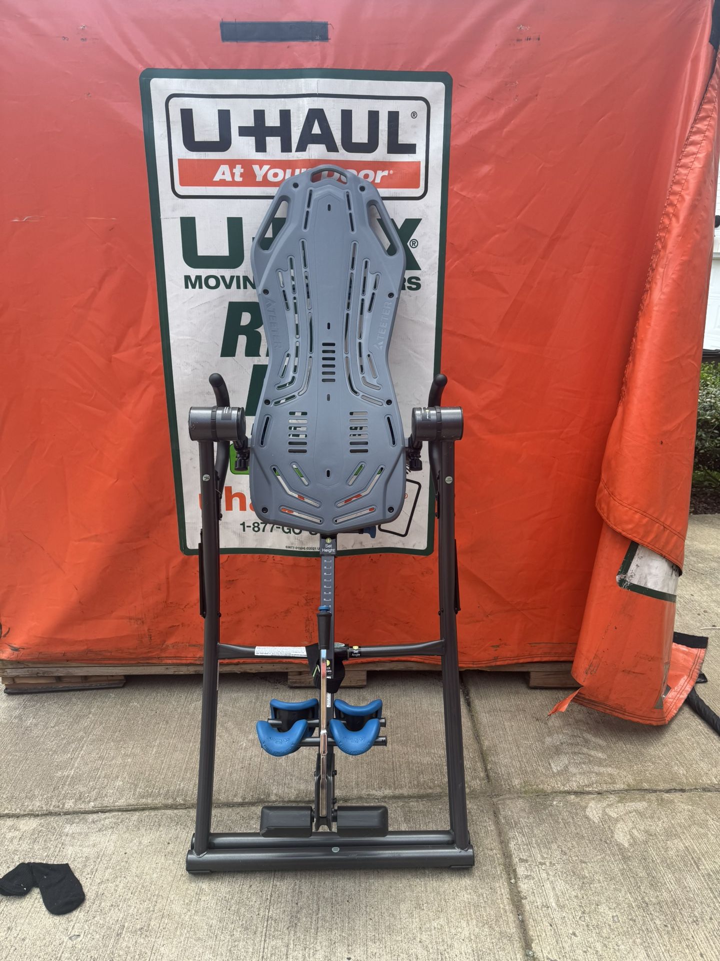 Teeter Inversion Table