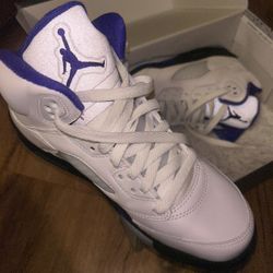 Jordan 5’s Concords