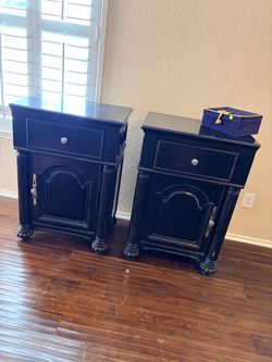 Black Wood Nightstand Set of 2