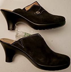 Nine West 11M 11M black leather mule EUC
