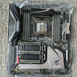 *AORUS MASTER X299 LGA MOTHERBOARD*