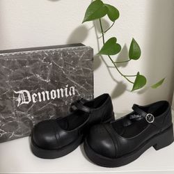 Demonia Blk Vegan leather Crux07 - Mary Janes - Size 8, Never Worn 