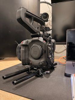 Canon C80 w Tilta Cage + 15mm Rods + Vmount Plate