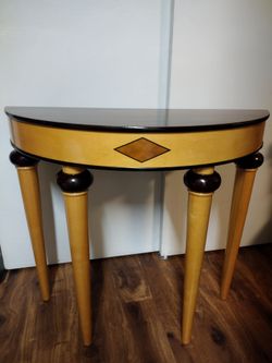 Stunning art deco style demi lane table