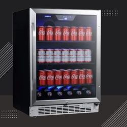 Edgestar 24" Wide Beverage Dring With Glass Door 