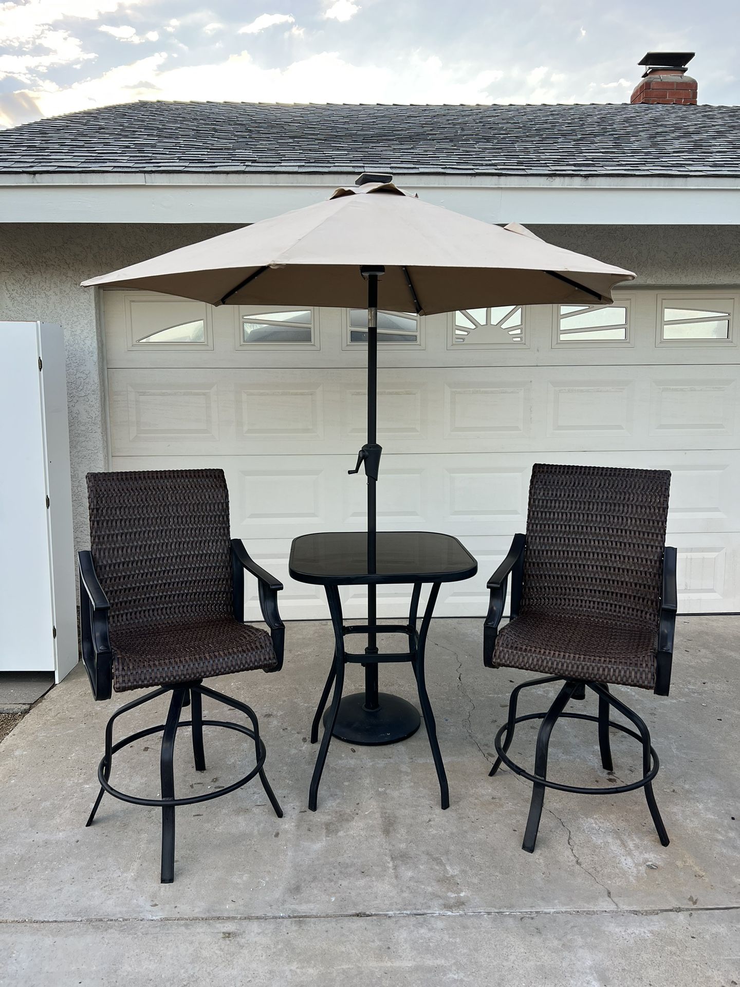 Patio Furniture, LED Solar Umbrella 
