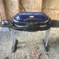 Coleman Road-trip propane grill / stove