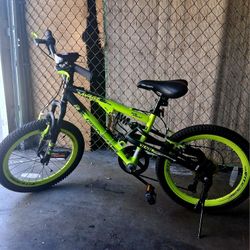 Used GENESIS TERRAIN SAVAGE BMX Bike Boys Black 20"