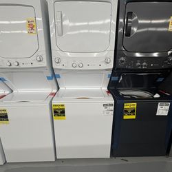 GE 3.8 cu. ft. Washer 5.9 cu. ft. Gas Dryer Combo in White