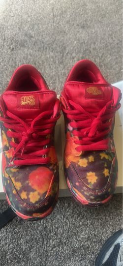 Nike SB Dunk Low Red Floral Sneakers