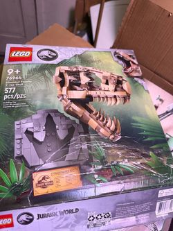 LEGO Jurassic World Dinosaur Fossils T. Rex Skull 76964