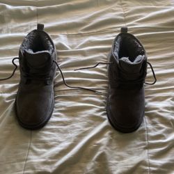 Men Uggs 