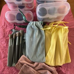 New Brush Sets And Beauty Blender 