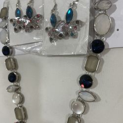 Collar Y Aretes