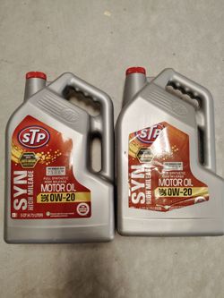 STP full synthetic 0W20 motor oil