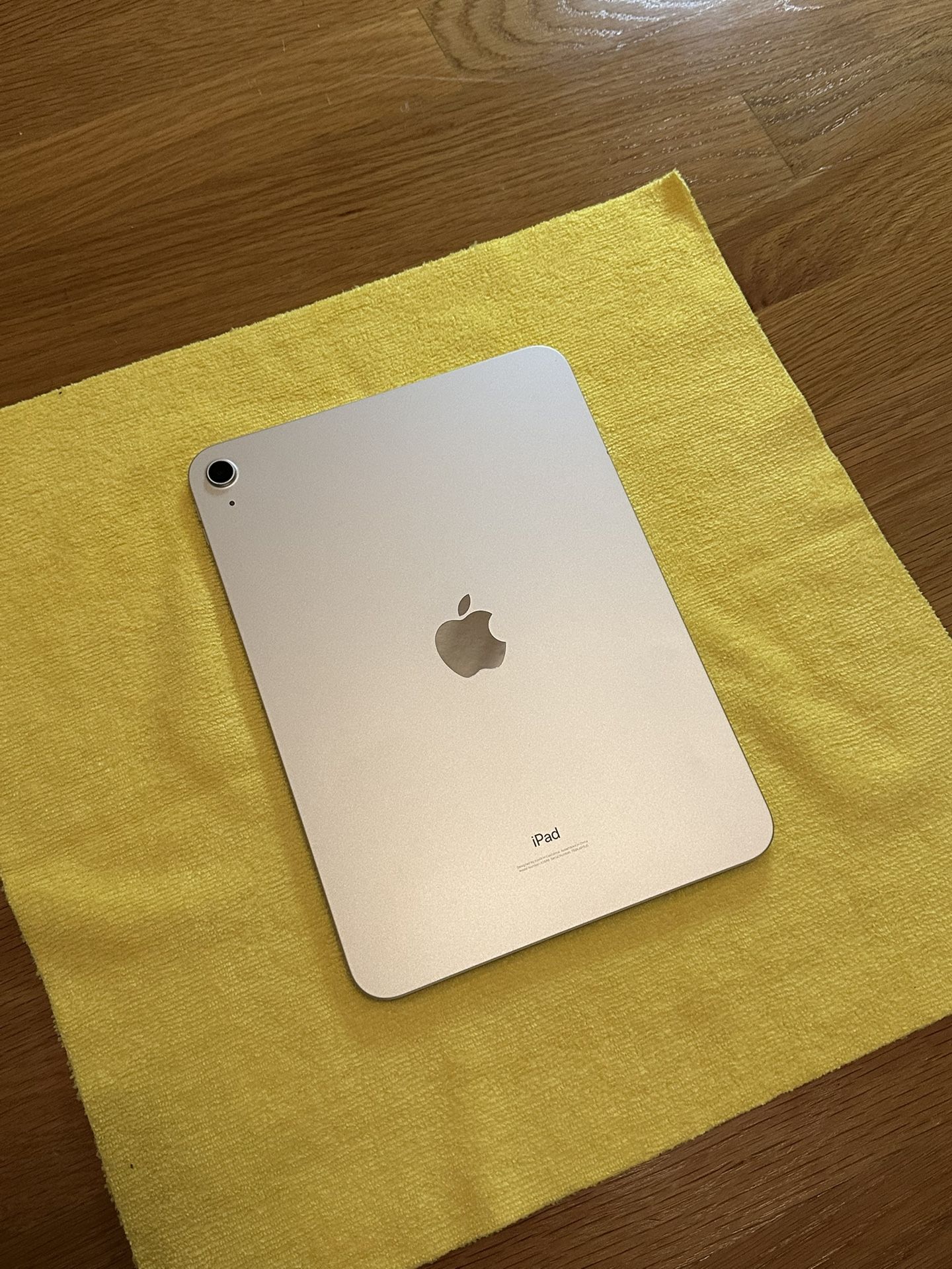 iPad 10th Gen Silver