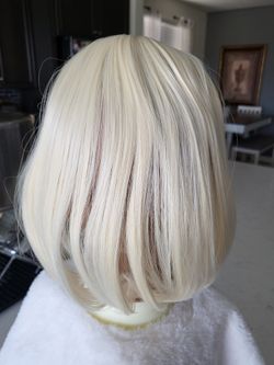 Natural Blonde Synthetic Hair Topper, Mid-Part, Heat Resistance, 613