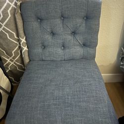 Living Room Side Chair 