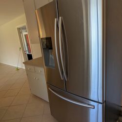 Samsung French Door Refrigerator 