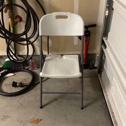 Strong Plastic Folder Chair