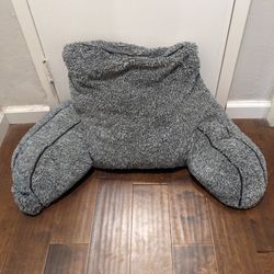 Reading Pillow / Back Pillow