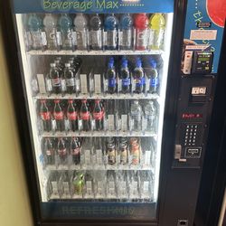 Dixie Narco BevMax 4 Vending Machine - Card Reader Included
