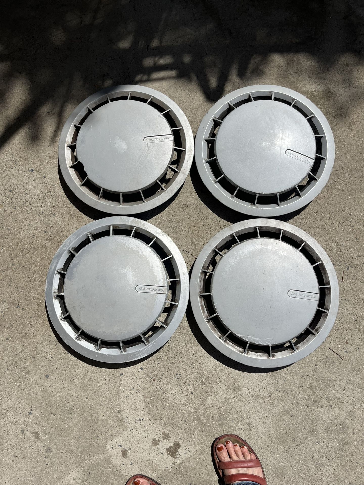 Volkswagen Van Again Wheel Covers 4