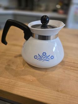Vintage Corning Ware 6 Cup Tea Pot with Lid Blue Cornflower Pattern with Handle