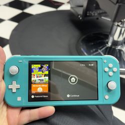 Nintendo Switch Lite 