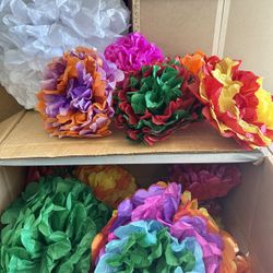 Free- Big box Of Paper flowers