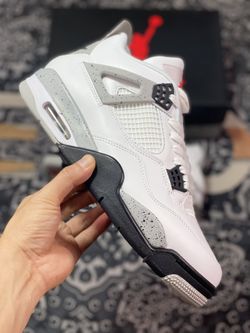 Air Jordan 4 Retro OG 'White Cement'