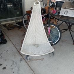 Wicker Swing