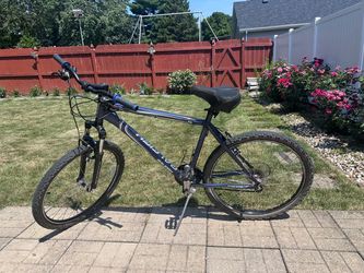 Raleigh 26er Bike