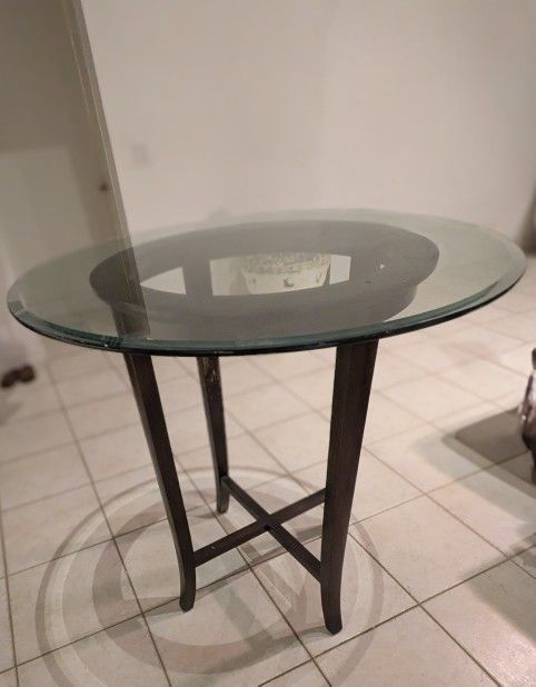 Crate & Barrel Halo 42 Inch Round Glass Table