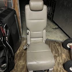 2011-2017 Honda Odyssey Jump Seat OBO 