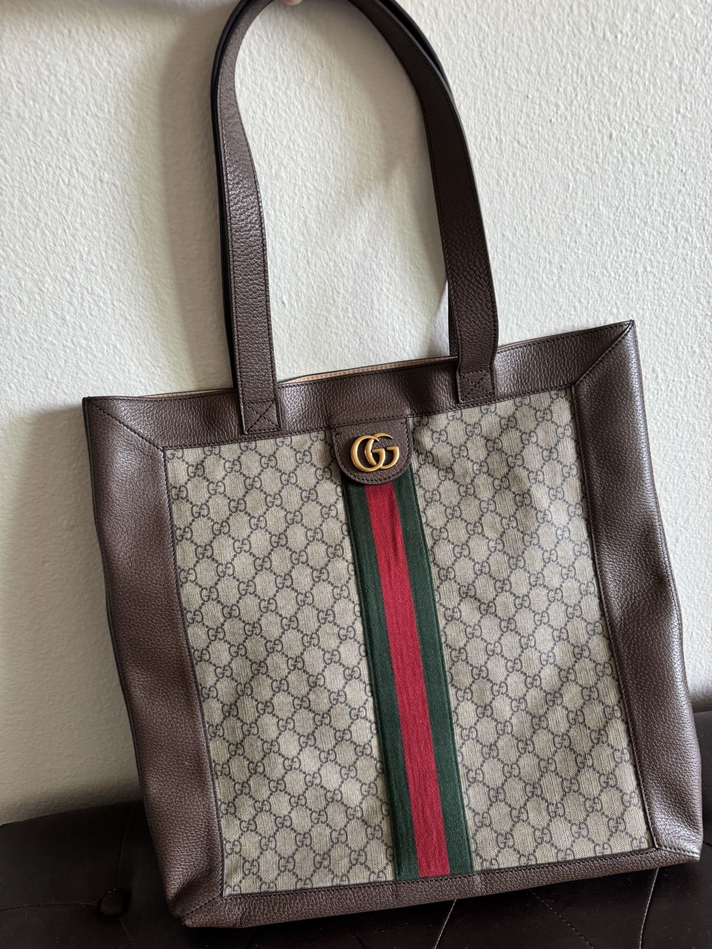 Gucci Ophidia GG Supreme