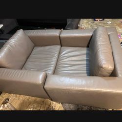 LEATHER CHAIRS FOR SALE 2X70