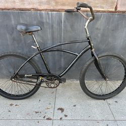 Great deal Black Raleigh BeachCruiser Smooth Rider 