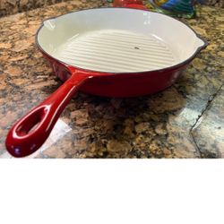 Large red enamel French 18 x 13 skillet pan grill