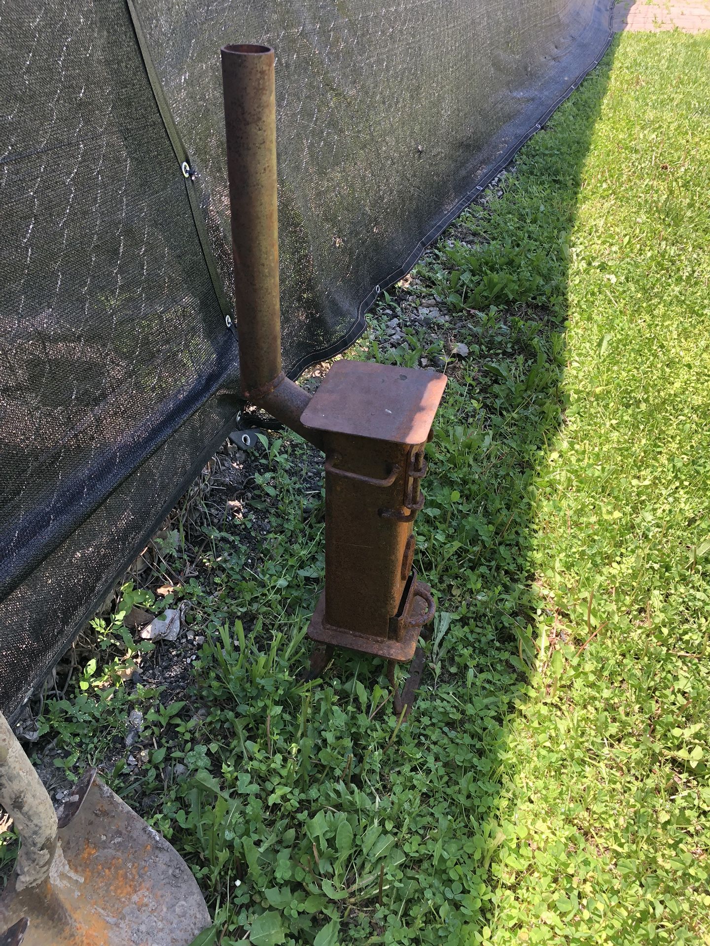 Charcoal Stove ( ice house) Warmer