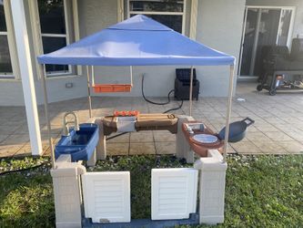 Grill & Gather Play Center with Canopy - 60" H x 52" W x 54" D