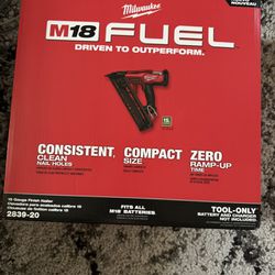 Milwaukee M18 Fuel 15 Gauge Finish Nailer